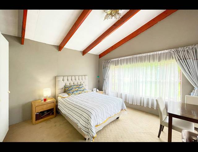 4 BEDROOM HOUSE FOR SALE IN RANDJESFONTEIN AH